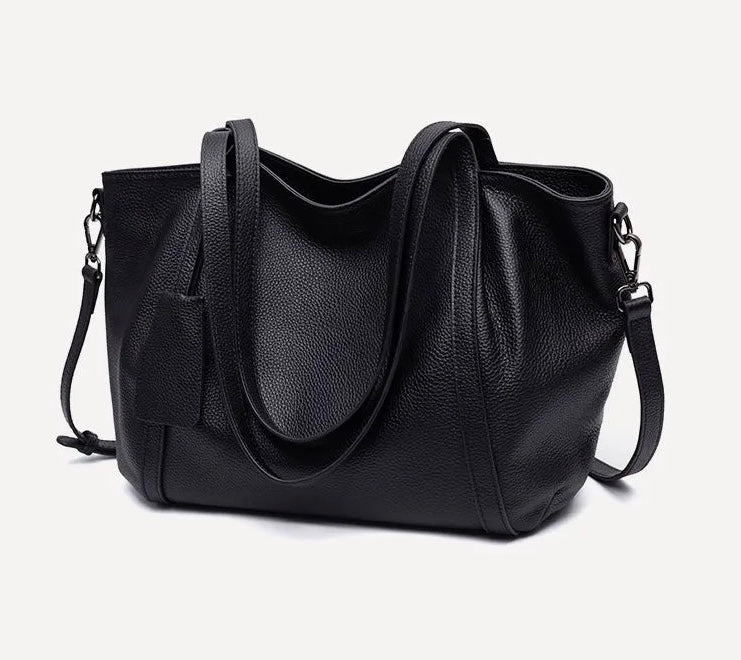 Black shoulder bag